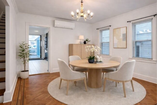 Photo - 71-51 Kessel St