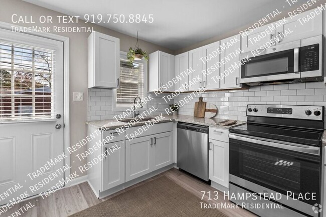 Building Photo - 713 Hampstead Pl Rental