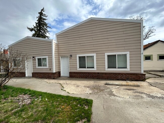 Photo - 700-704 S Columbus Triplex - Martin Unit 702