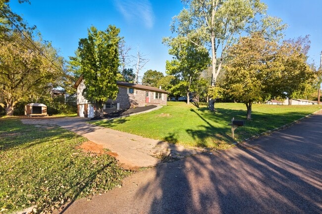 Photo - 7800 Temple Acres Dr