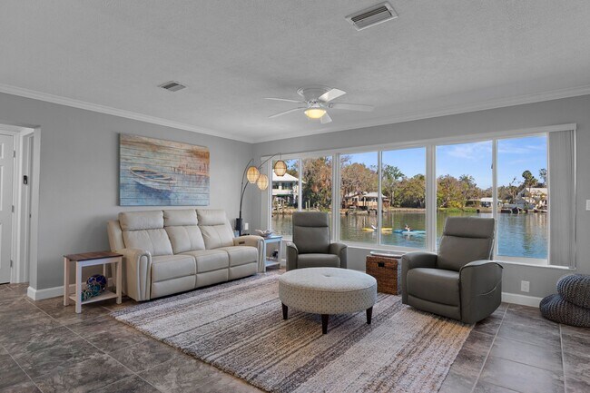 Photo - 16 Beach Ln Unit 103