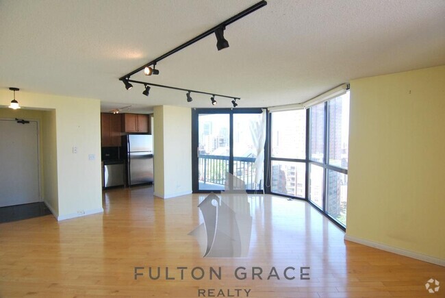 Building Photo - 33 W Delaware Pl Unit 17K Rental