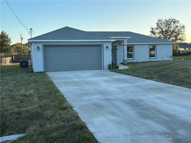 Building Photo - 2803 65th St W