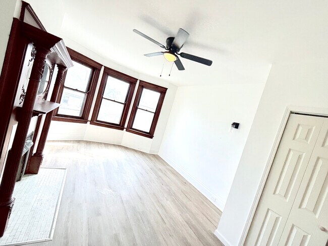 2241 Burnet Ave Unit 1