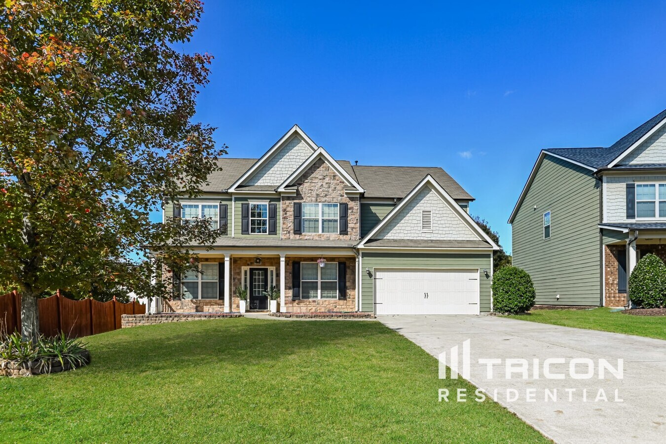 Photo - 703 Independence Ln