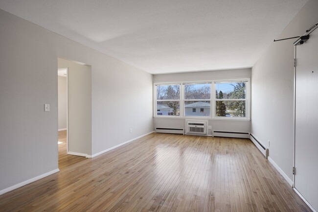 Photo - Large Renovated 1 Bedroom Unit 102