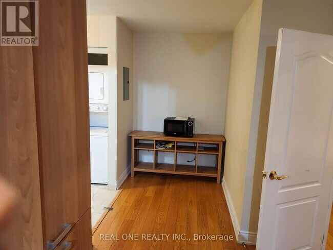 Photo - 38 Grenville St Unit 3606