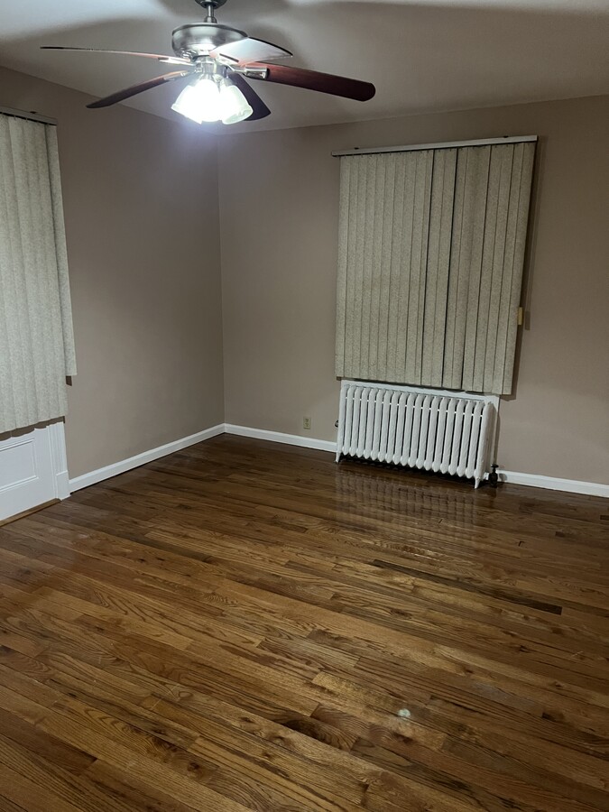 Photo - 137 E Lincoln Ave