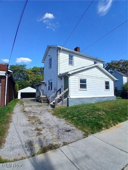 Building Photo - 528 E Indianola Ave Unit down