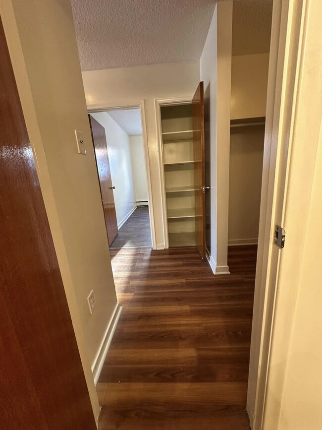 Plus d'espace de stockage - 3832 Rae St Unité 6