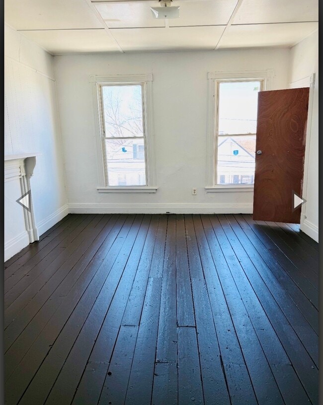 Building Photo - 362 9th St Unit 2nd Floor