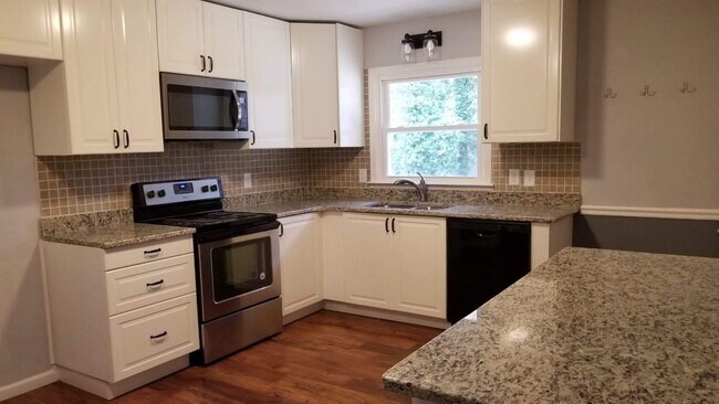 Photo - 1871 Cameo Ct