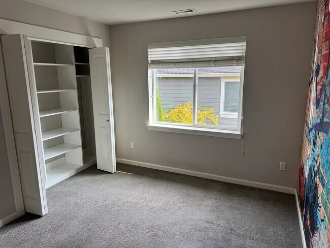 Photo - 4316 186th St SE House