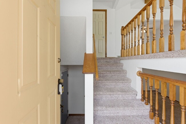 Photo - 8822 N 83rd St