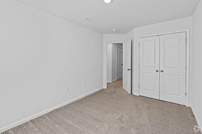3BR,2.5BA - 1,800SF - 2nd BR
