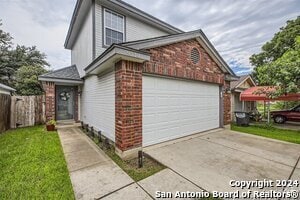 Building Photo - 9530 Swans Crossing Rental