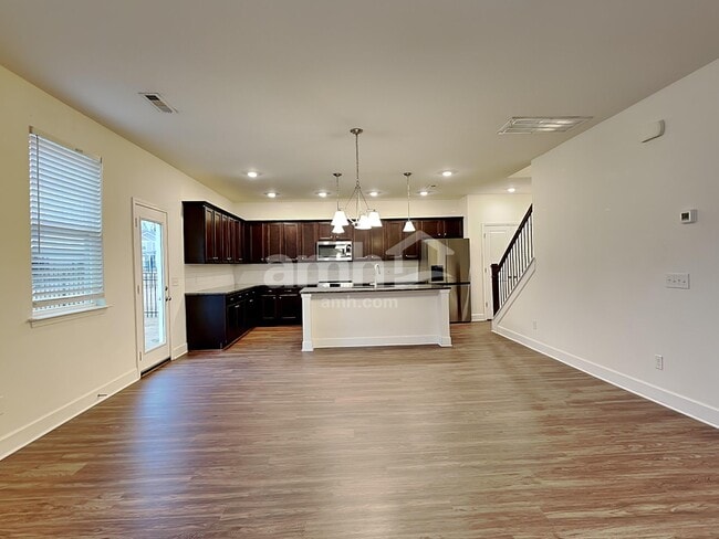 Photo - 5216 Lake Maxwell Dr