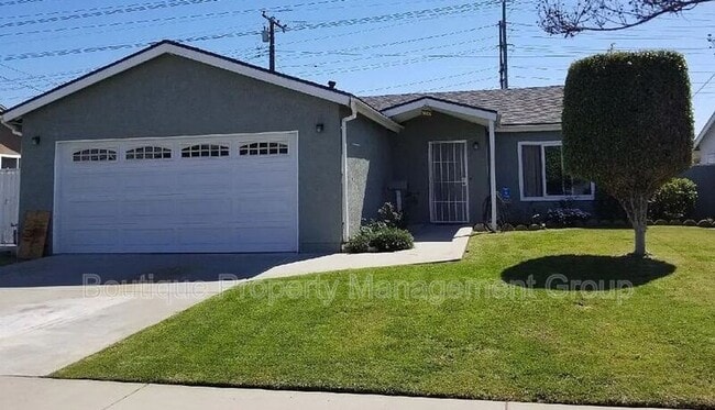 Building Photo - 7022 El Viento Way Rental