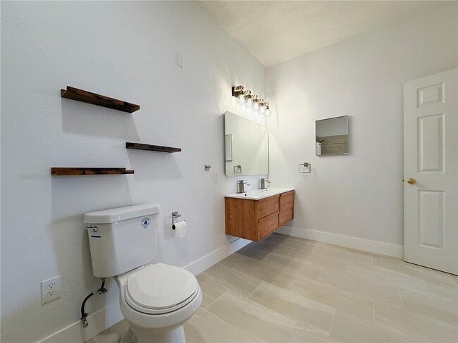 Photo - 194 Sand Ridge Dr