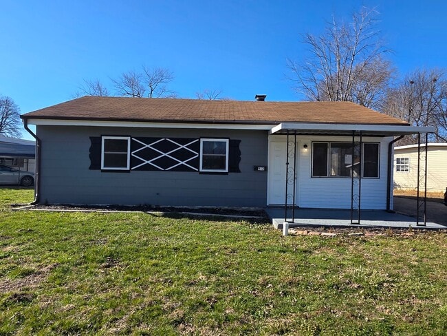 Building Photo - LIMITED TIME**NO APPLICATION FEE**1/2 OFF DEPOSIT**