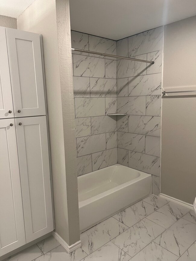 Porter Plaza Apartments Porter, TX