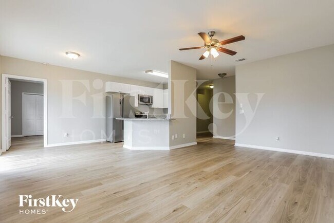 Photo - 1581 S Cranberry Blvd