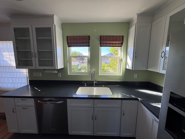 Photo - 3 bed/ 2 Bath House within Walking Distance to Cal Poly