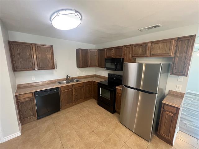 Photo - 2523 Cunningham St