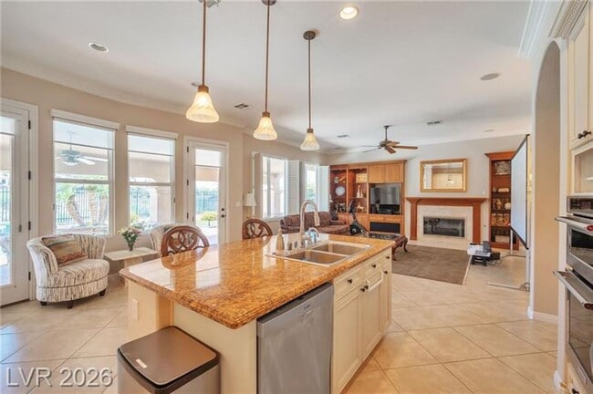 Photo - LUXURY HOME IN SEVEN HILLS
