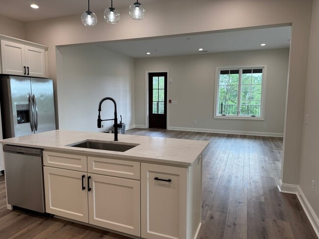 6801 River Rd Unit 6801 River Rd  Unit 507