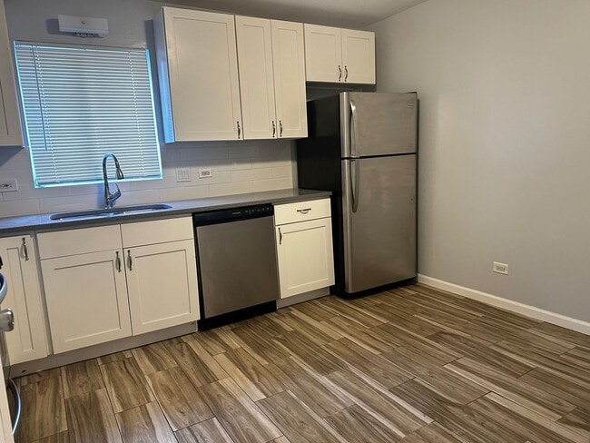 Photo - 6020 Lake Bluff Dr