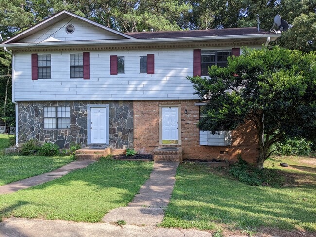 Photo - 75 Ezzard St