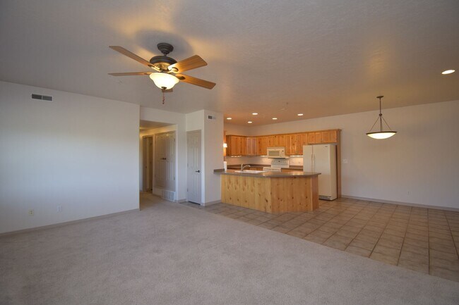 Photo - 1255 Wolf Hollow Ln