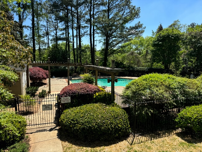 Photo - 2144 River Heights Ct SE
