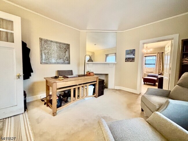 Photo - 196 Mt Kemble Ave