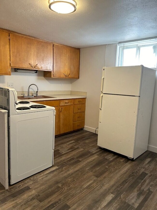 418 Lola Ln Unit 418 1/2