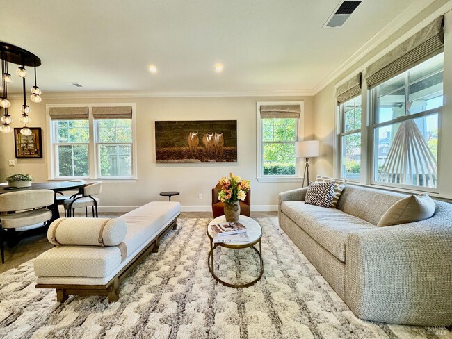 Photo - 33 Lande Way