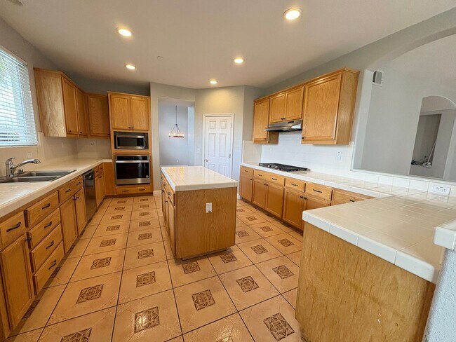 Photo - Massive 4 Bedroom, 3 Bath +Loft Home in De...