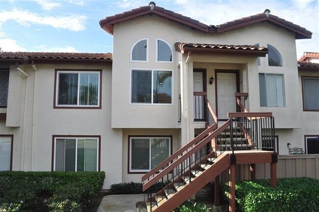 Building Photo - One Bedroom with a Bonus Loft in UTC area!!