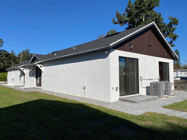 Photo - 2336 E Jersey Ave Unidad 2338