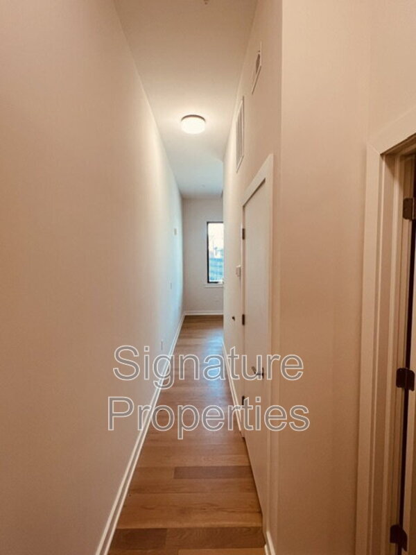 Photo - 712 High St Unit Apt 4