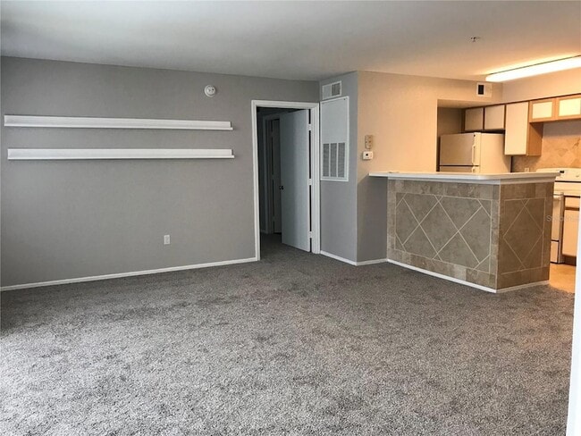 Photo - 2209 Antigua Pl Unidad 815