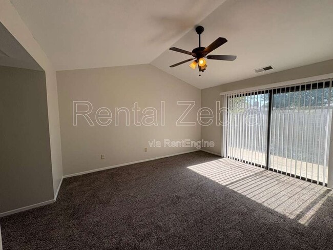 Photo - 3090 W Queens Cir