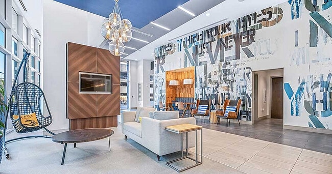 Lobby-05-Square-On-5th-Atlanta-03 - Square On 5th