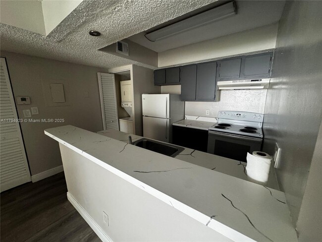 Photo - 5646 Rock Island Rd Condo Unit 200