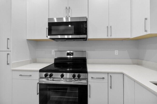 Photo - 5724 Sterling Ave Unit 106
