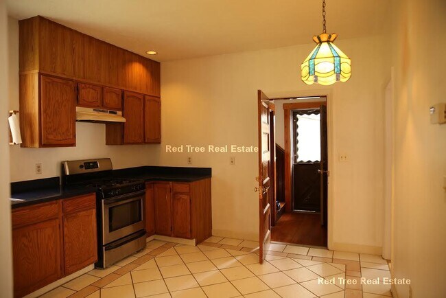 Photo - 29 Woodlawn St Unit 1