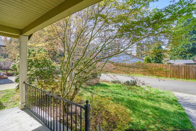 Photo - 2217 NE 94th Ct