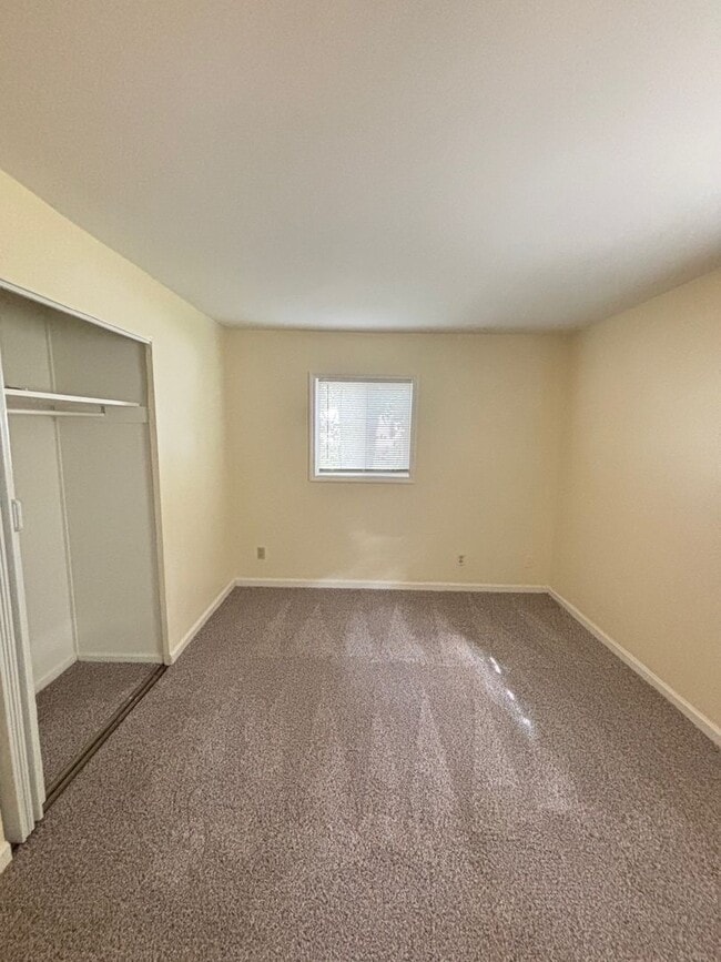 Photo - 402 S Dodson Dr