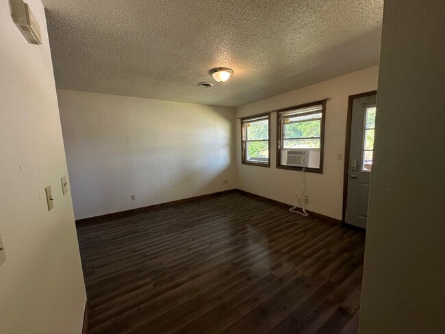 Photo - Jefferson Street Apartments